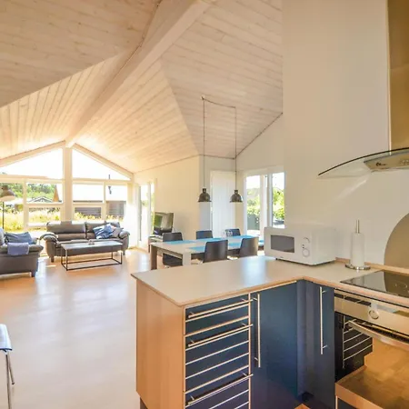 Сasa de vacaciones Three-bedroom In Ebeltoft